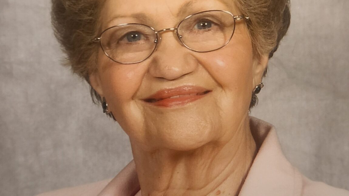 Valeria “Trudy” Stacken-Hinz